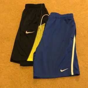 2 Pairs Nike Training Shorts Sz M